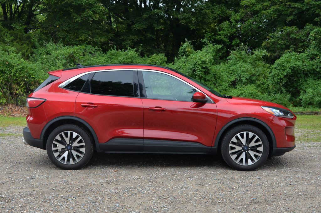 2020 Ford Escape Image 10