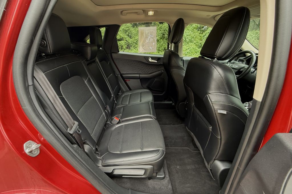 2020 Ford Escape Image 29