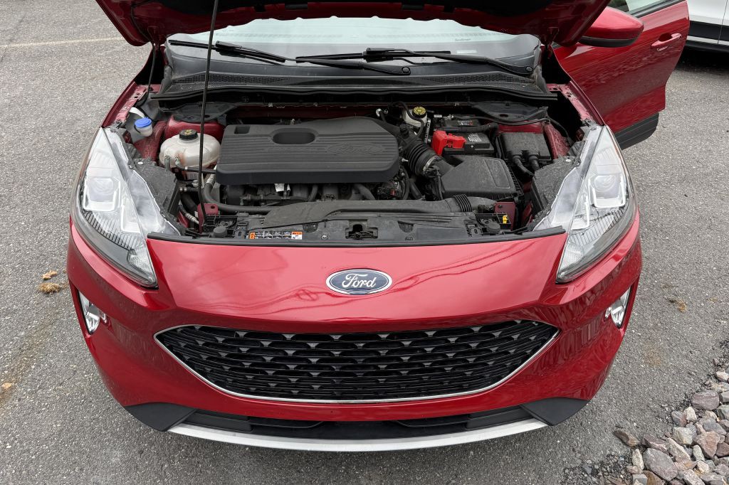 2020 Ford Escape Image 33