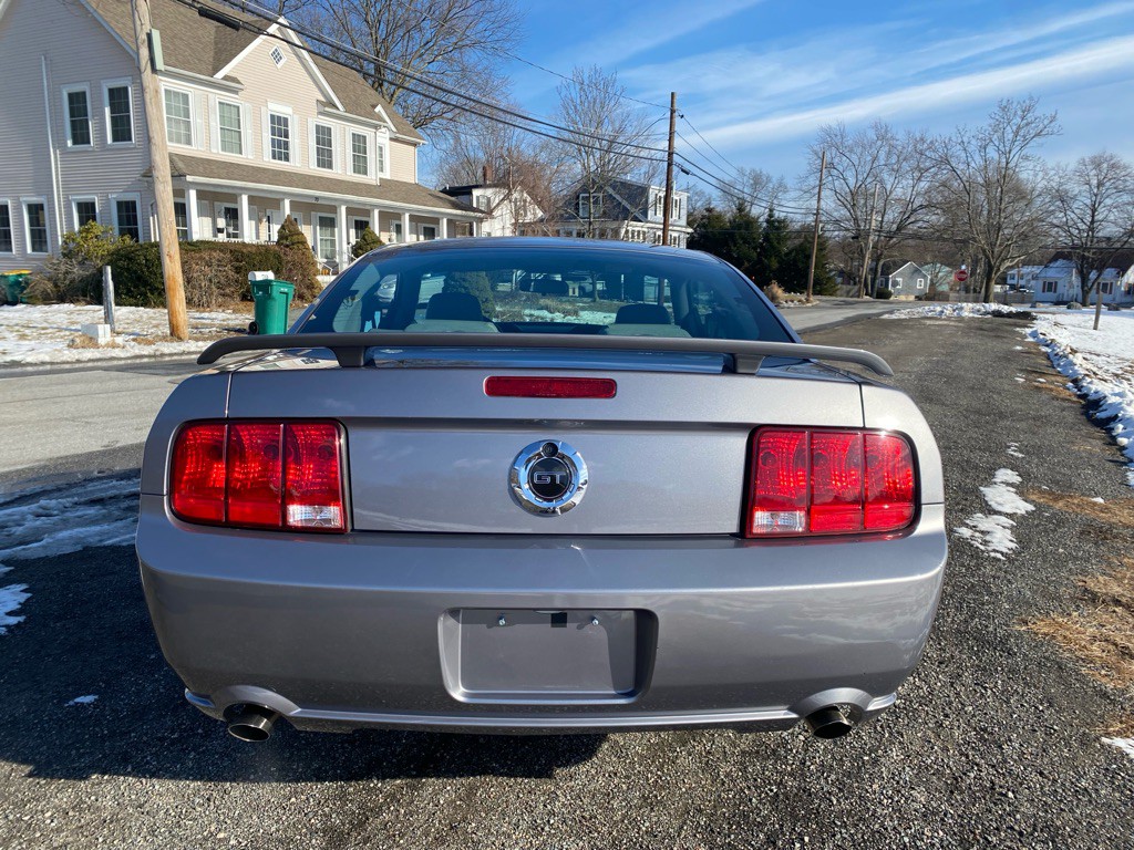 2006 Ford Mustang Image 4