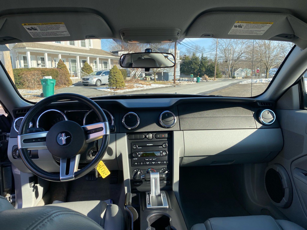 2006 Ford Mustang Image 26