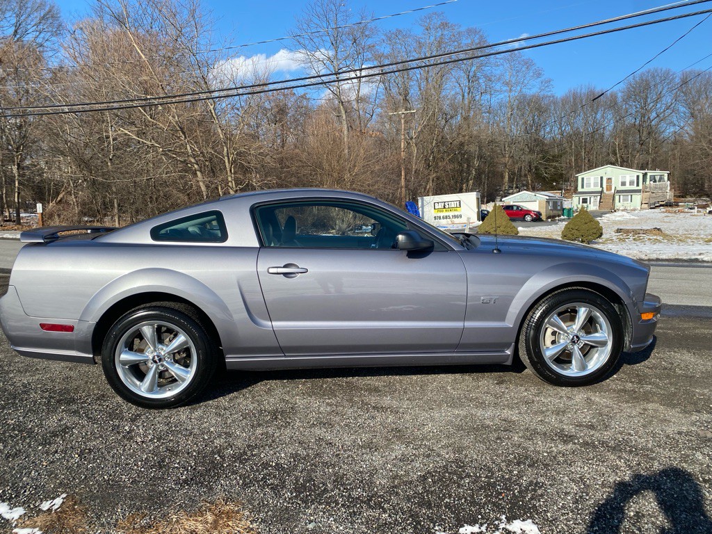 2006 Ford Mustang Image 7