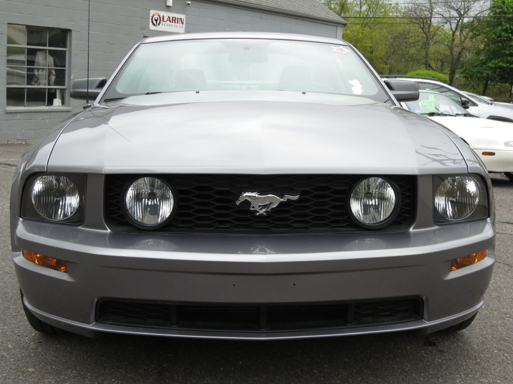 2006 Ford Mustang Image 11
