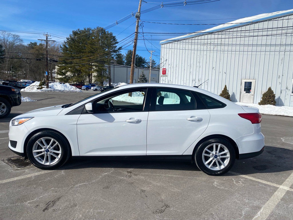 2018 Ford Focus Image 2