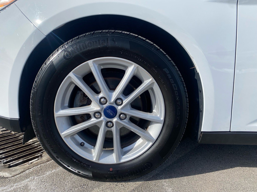 2018 Ford Focus Image 11