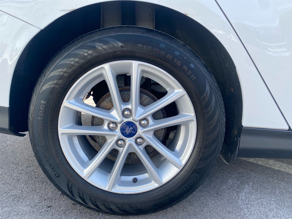 2018 Ford Focus Image 13