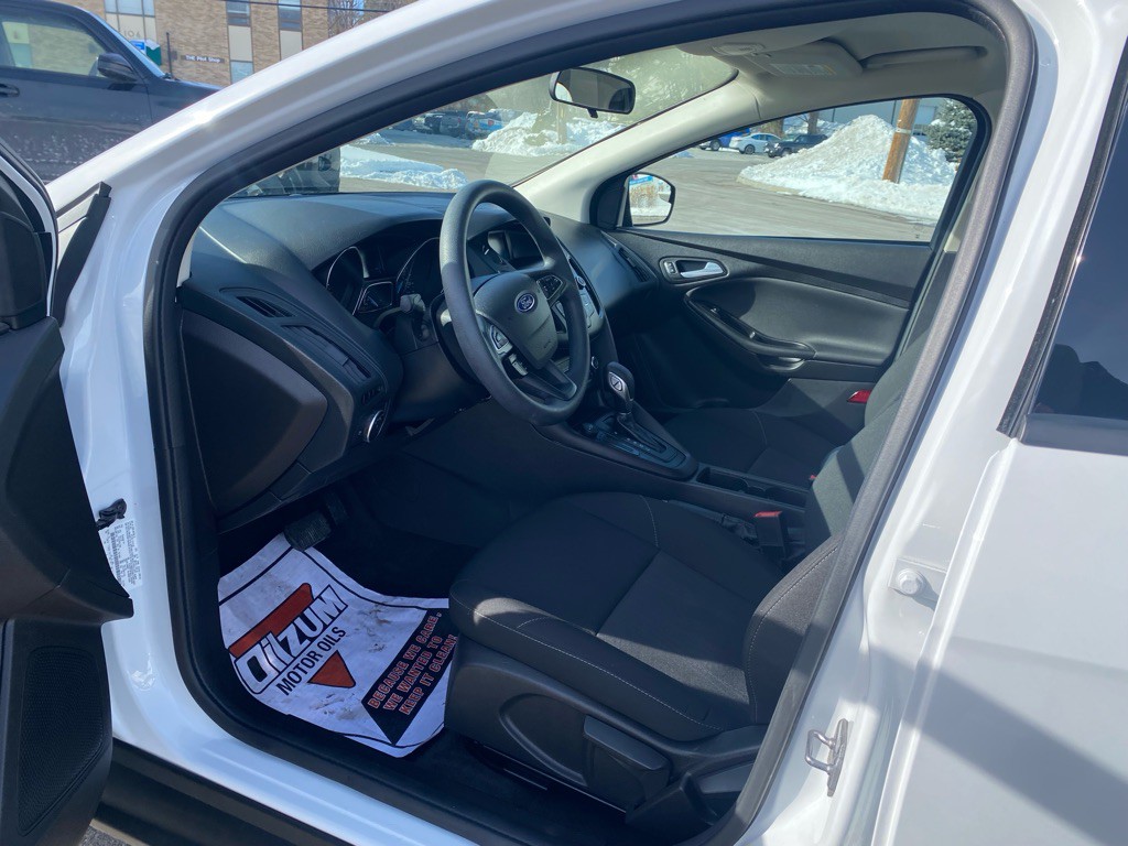 2018 Ford Focus Image 17