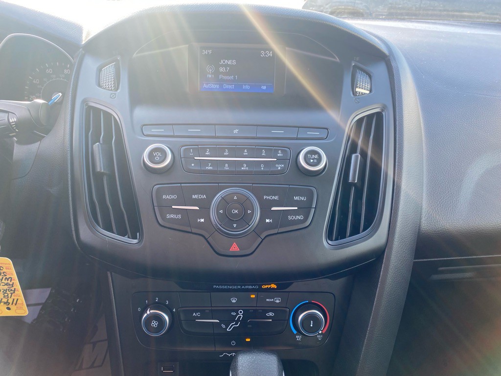 2018 Ford Focus Image 23