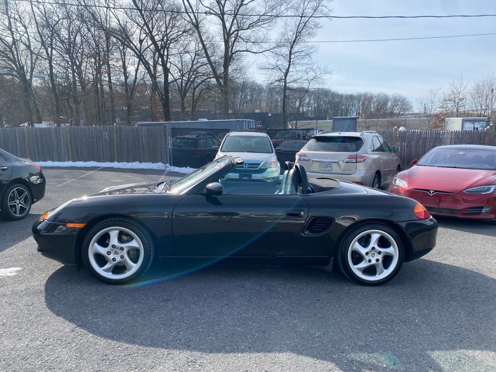 1999 Porsche Boxster Image 2