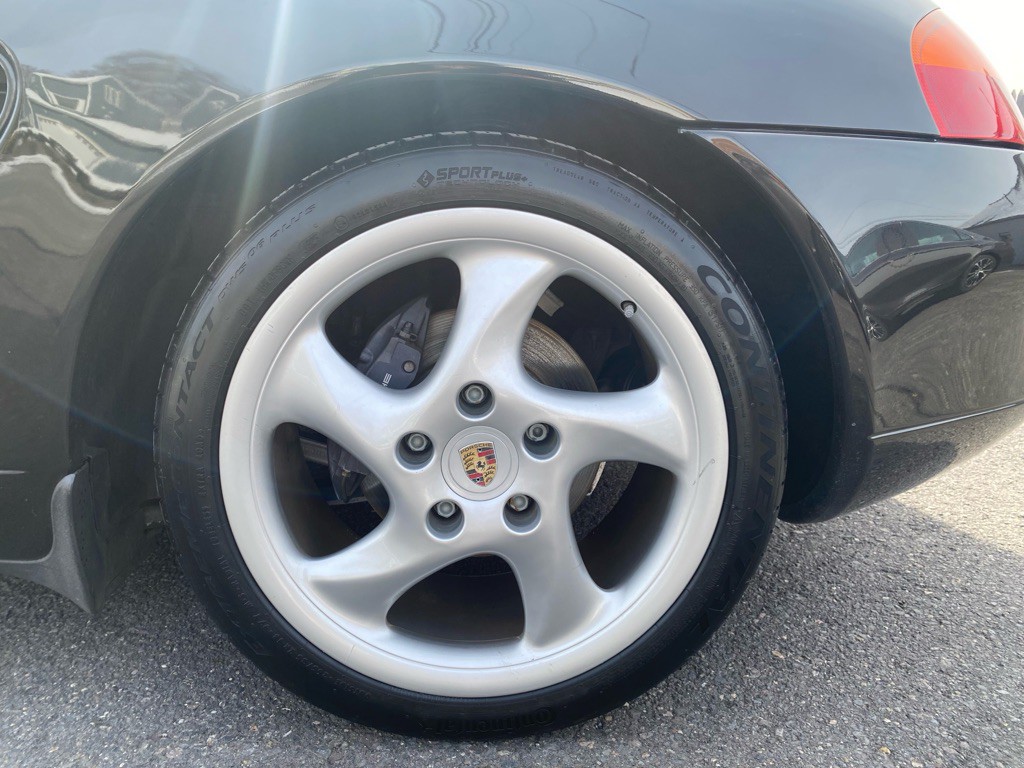 1999 Porsche Boxster Image 13