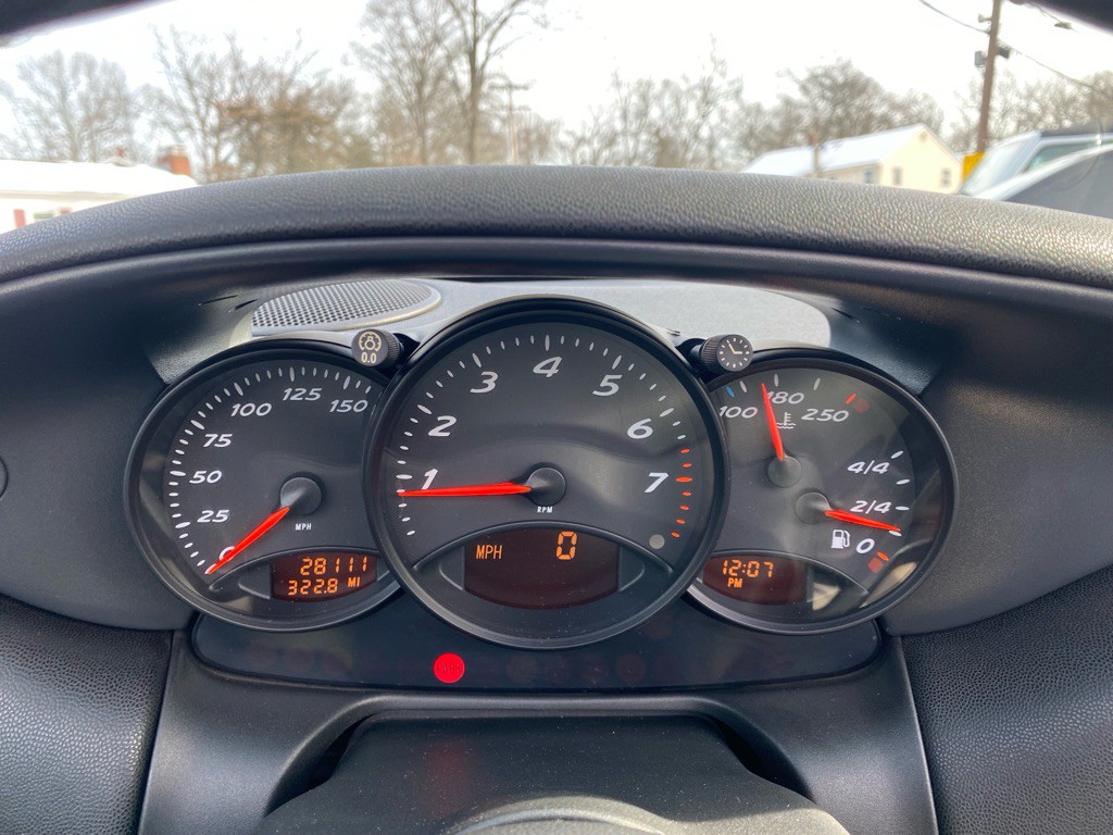 1999 Porsche Boxster Image 33