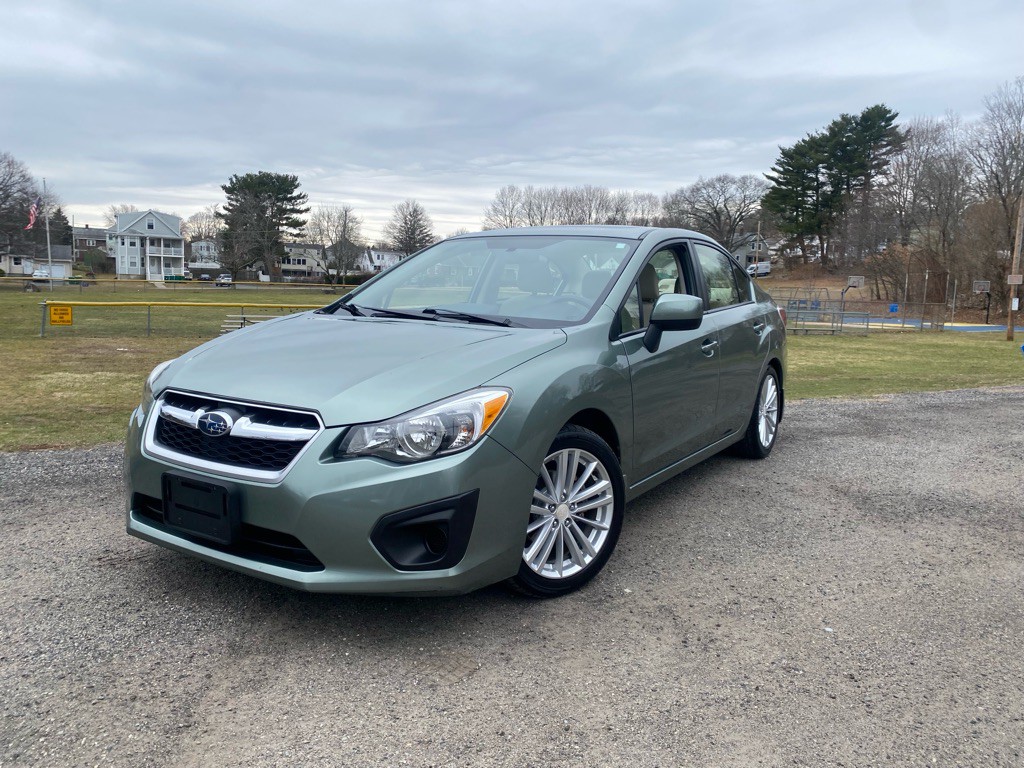 2014 Subaru Impreza Image 2