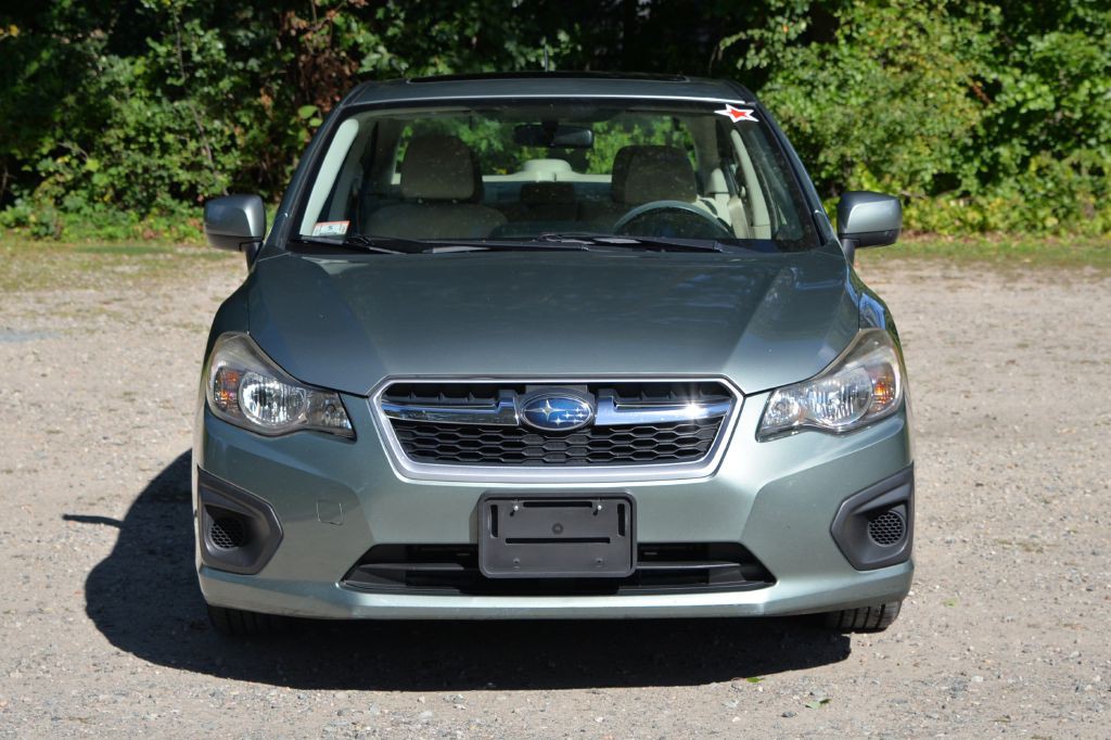 2014 Subaru Impreza Image 2