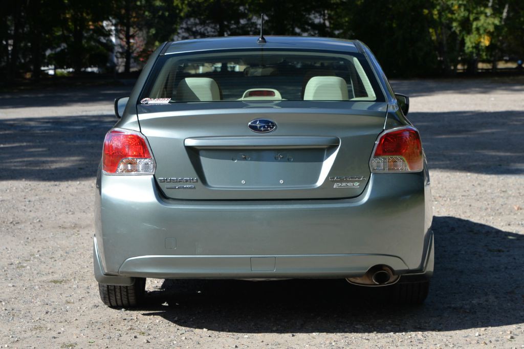 2014 Subaru Impreza Image 9