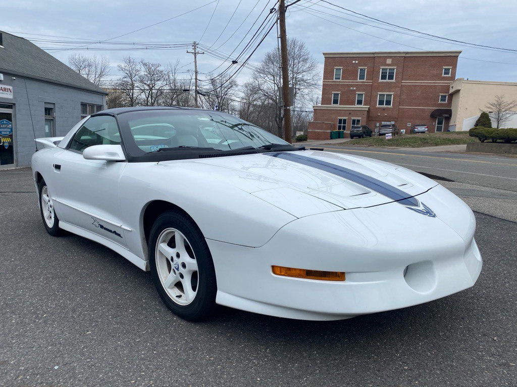 1994 Pontiac Firebird Image 9
