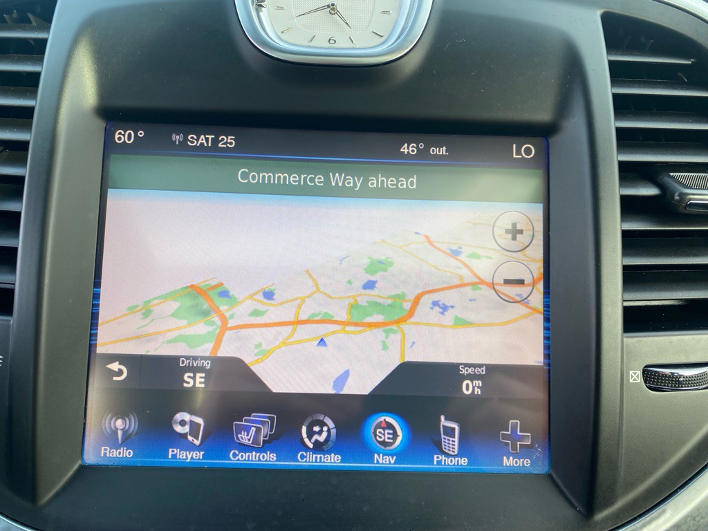 2014 Chrysler 300 Image 35