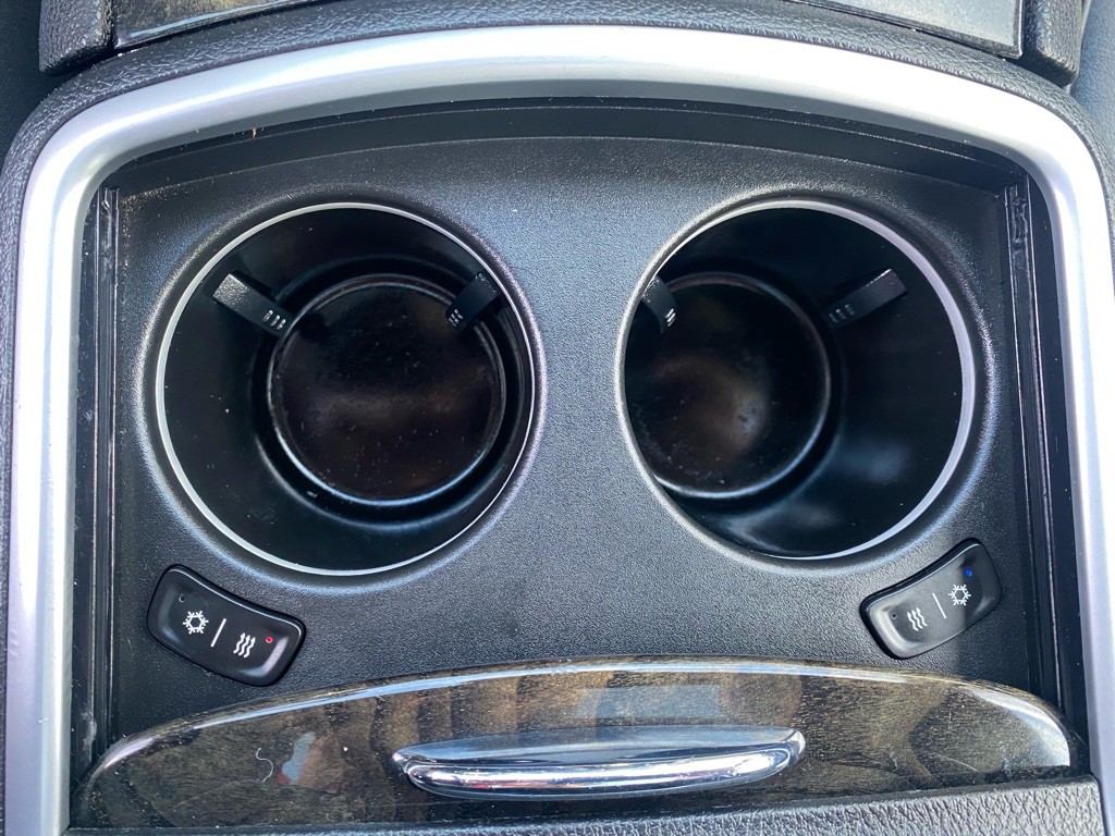 2014 Chrysler 300 Image 40