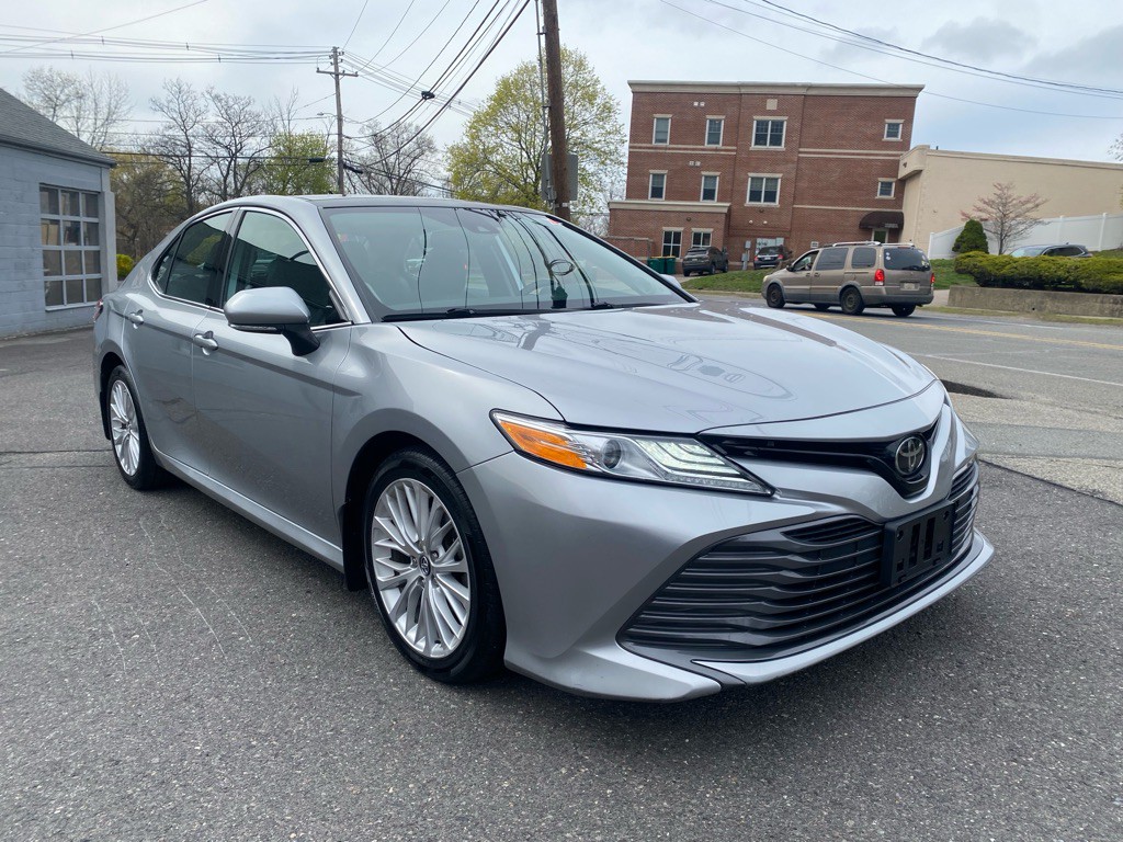 2020 Toyota Camry Image 10