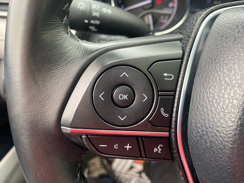2020 Toyota Camry Image 29