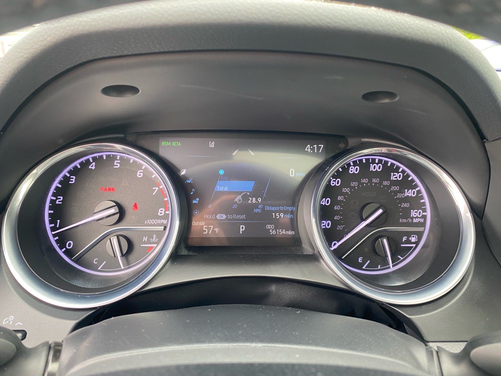 2020 Toyota Camry Image 30