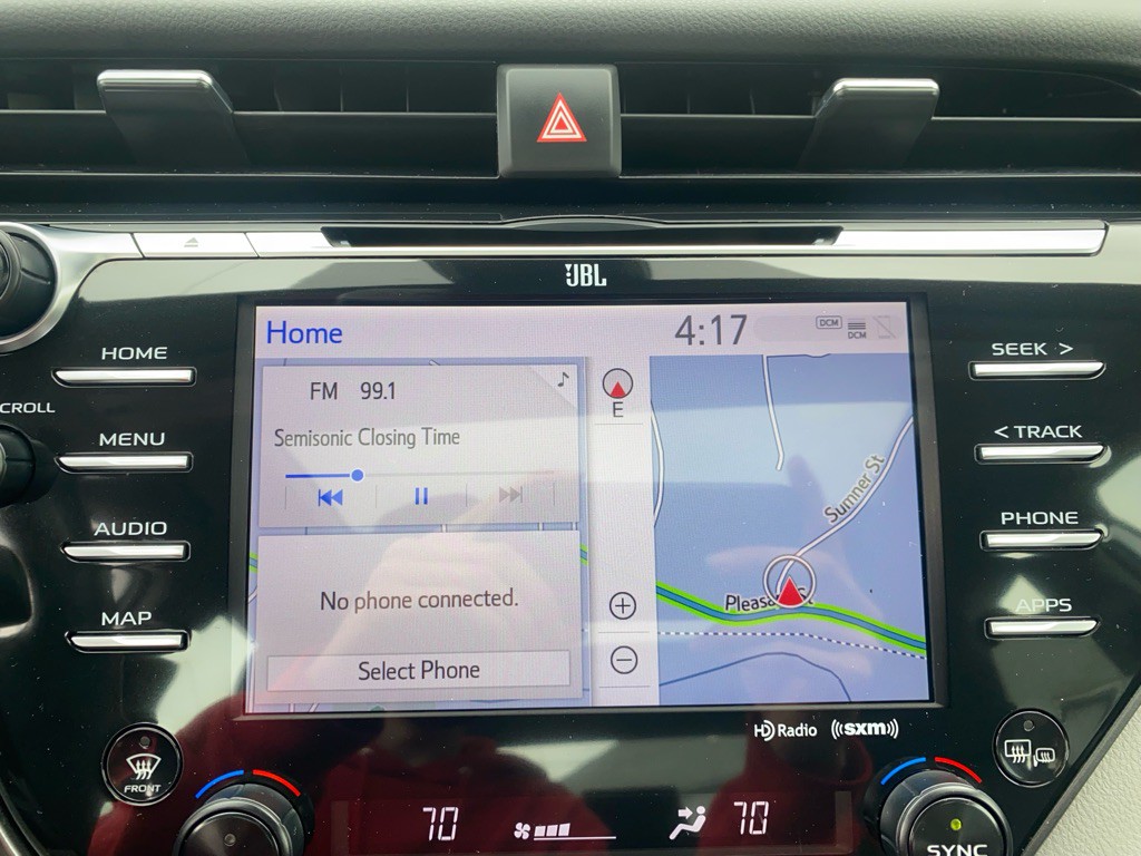 2020 Toyota Camry Image 33