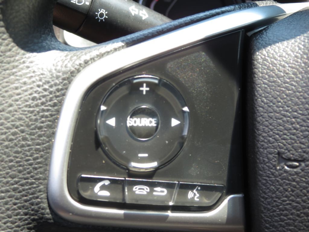2017 Honda Civic Image 24