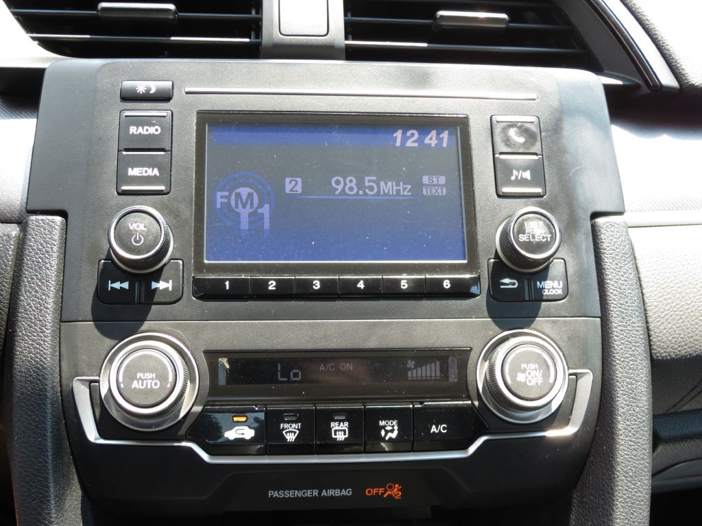2017 Honda Civic Image 27