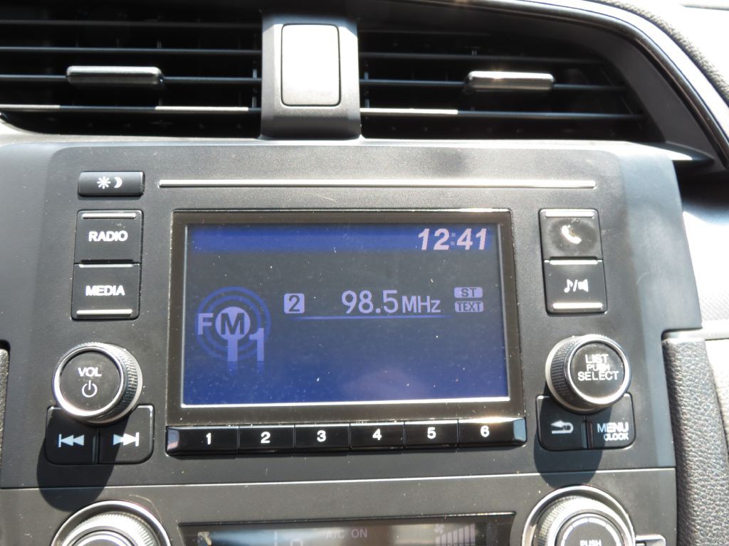 2017 Honda Civic Image 28