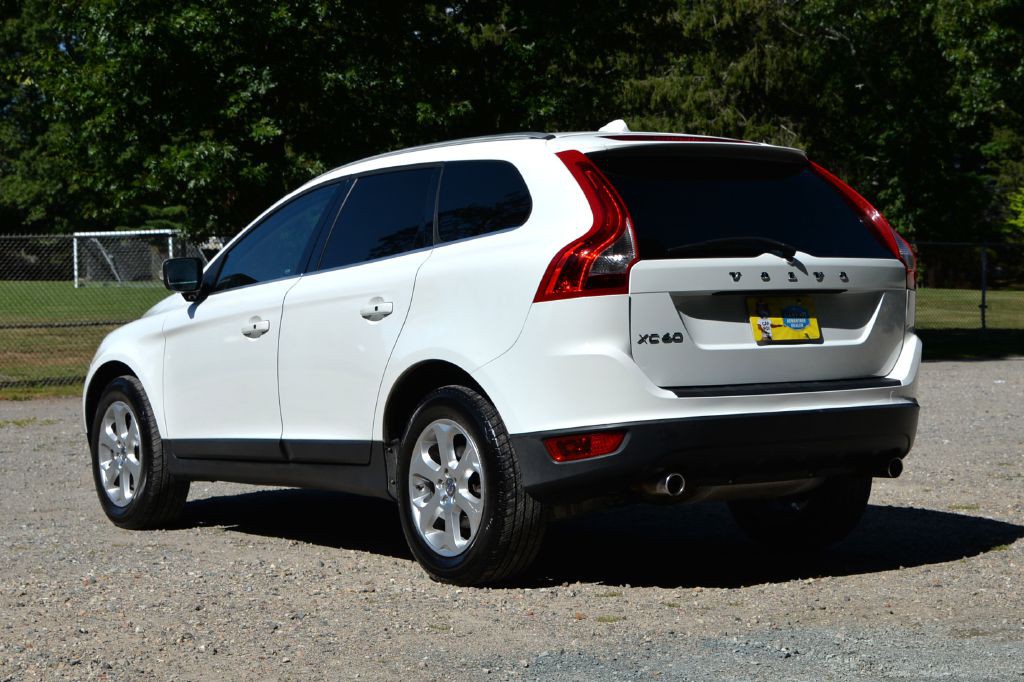 2013 Volvo XC60 Image 8
