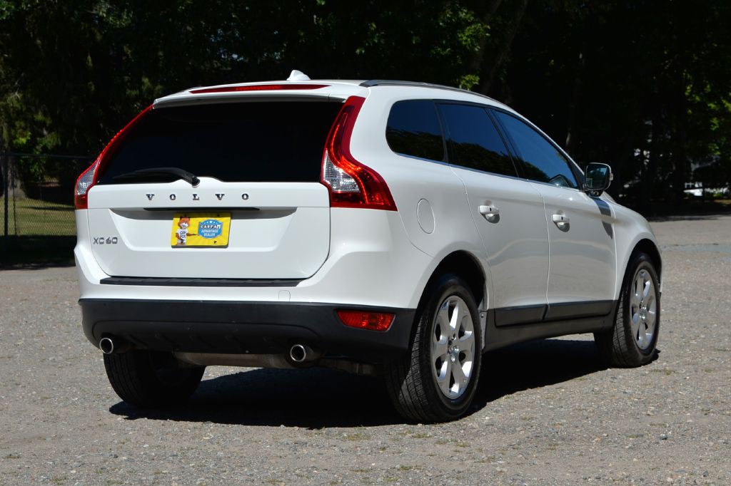 2013 Volvo XC60 Image 11