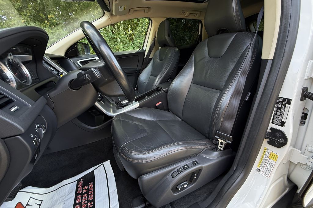 2013 Volvo XC60 Image 23