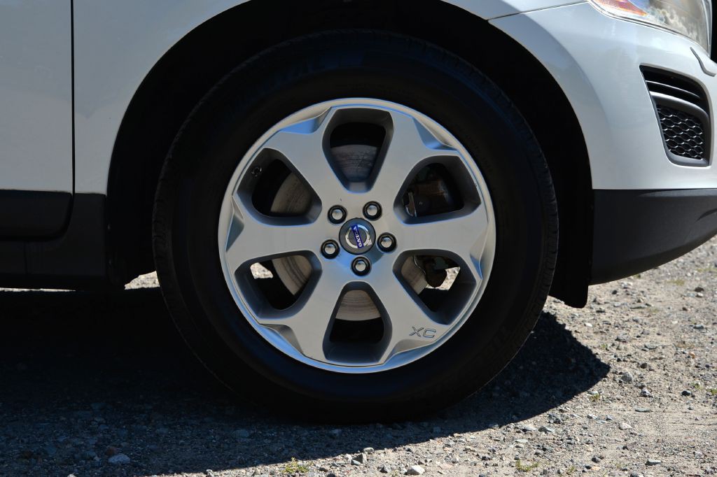 2013 Volvo XC60 Image 40
