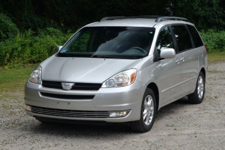 Image for 2004 Toyota Sienna XLE ID: 7634499