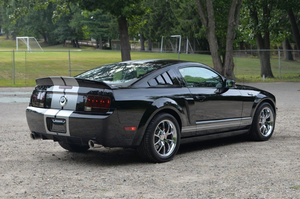 2007 Ford Mustang Image 11