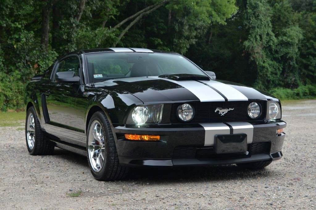 2007 Ford Mustang Image 15
