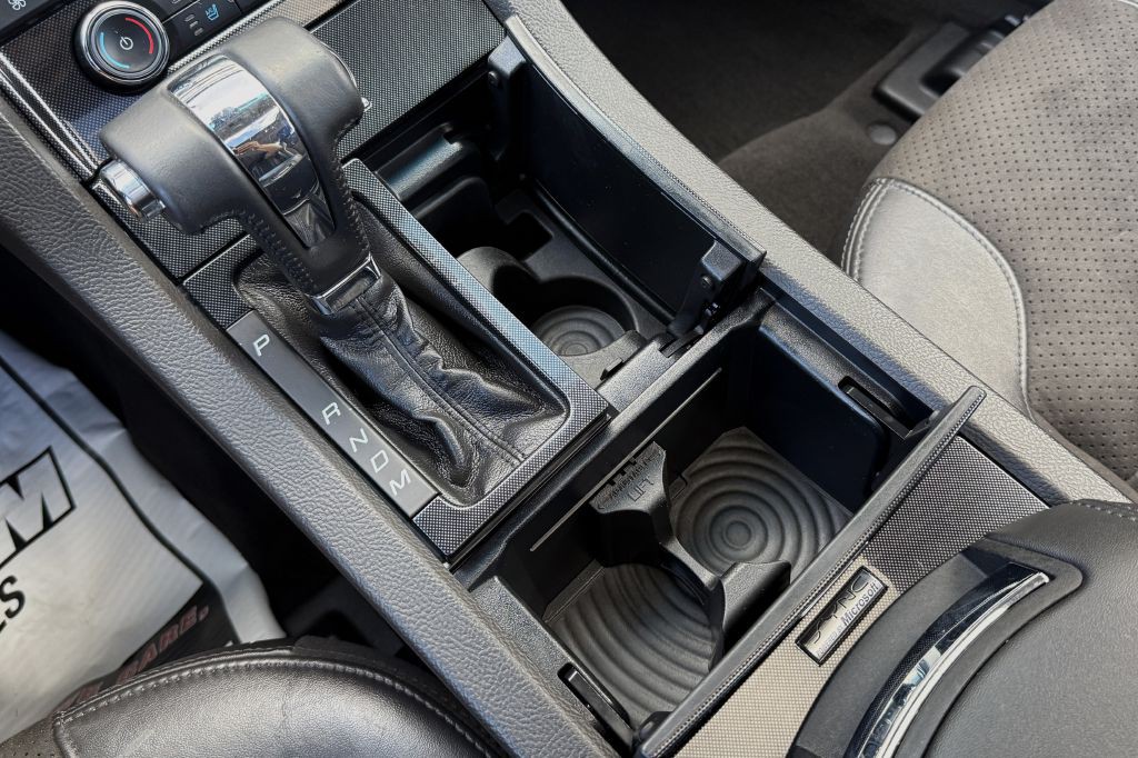 2010 Ford Taurus Image 24