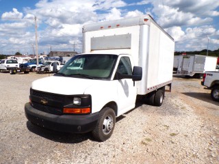 Image for 2016 Chevrolet Express 16'BOX LIFTGATE 6.0L GAS ID: 6050468