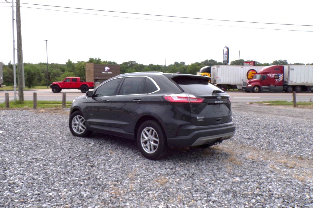2021 Ford Edge Image 2
