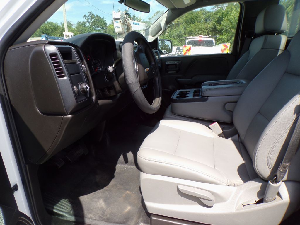 2018 Chevrolet Silverado 1500 Image 5