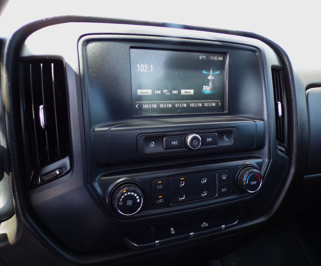 2018 Chevrolet Silverado 1500 Image 9