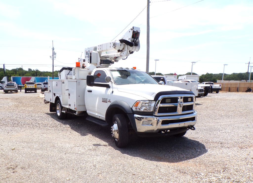 2015 RAM 5500 Image 3