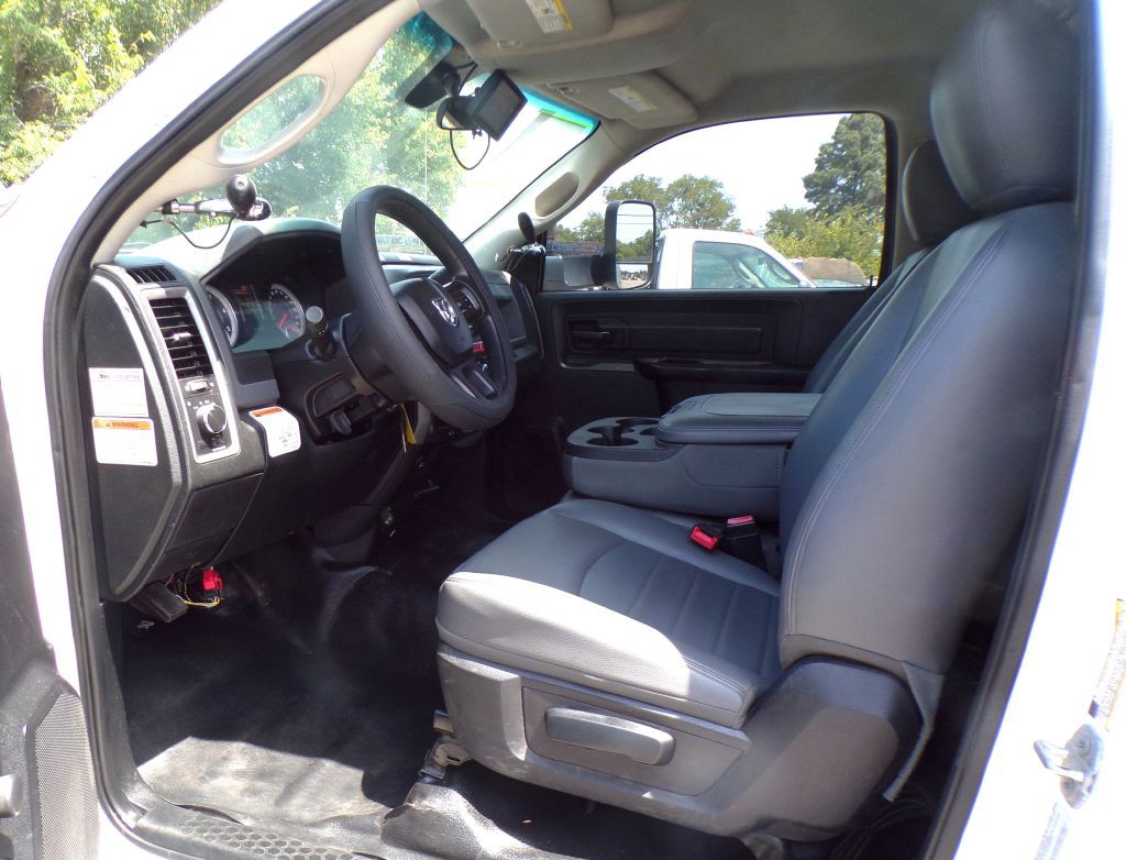 2015 RAM 5500 Image 5