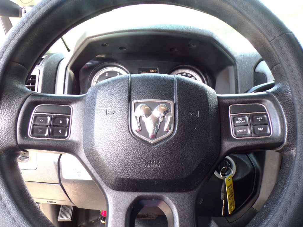 2015 RAM 5500 Image 9