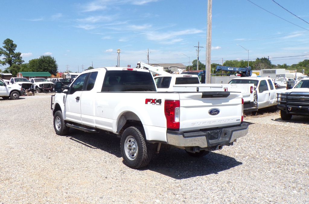2019 Ford F-250 Image 2