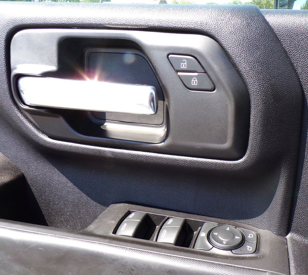 2020 Chevrolet Silverado 1500 Image 12
