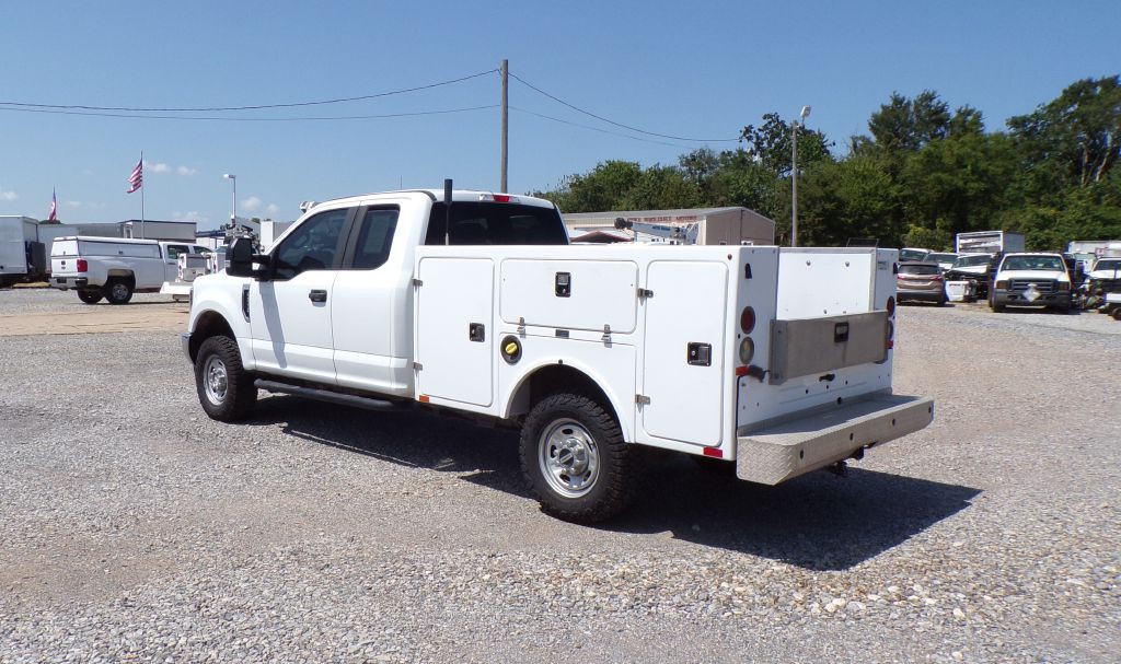 2018 Ford F-250 Image 2