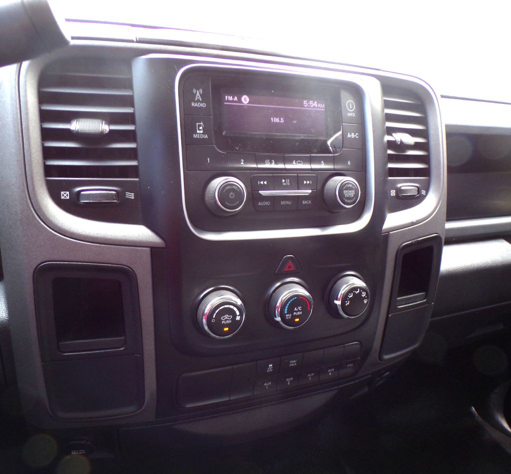 2017 RAM 5500 Image 10