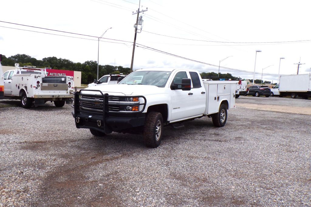 2018 Chevrolet Silverado 1500 Image 1