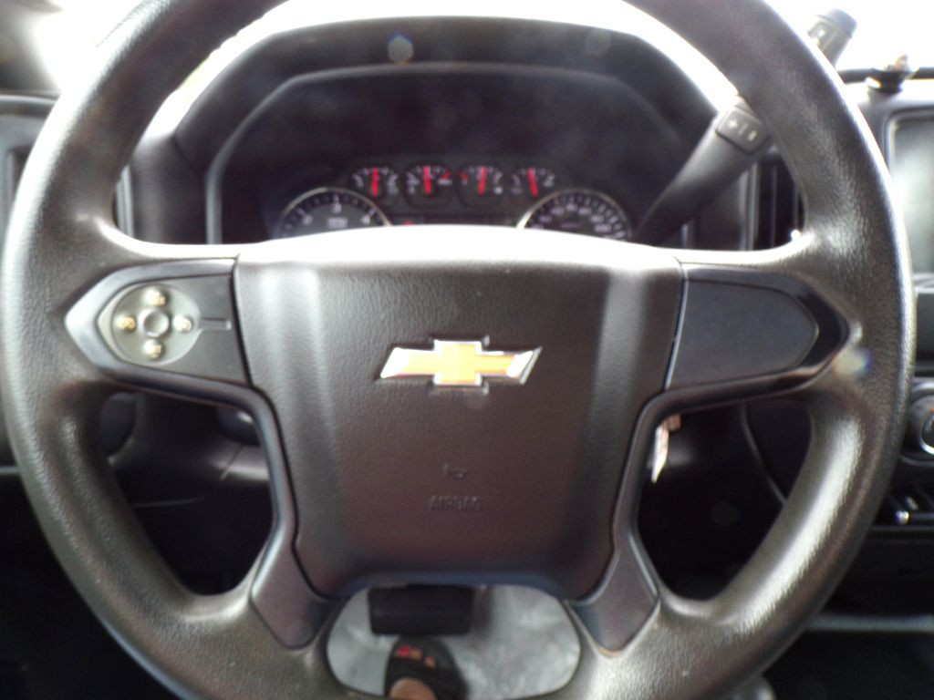 2018 Chevrolet Silverado 1500 Image 11