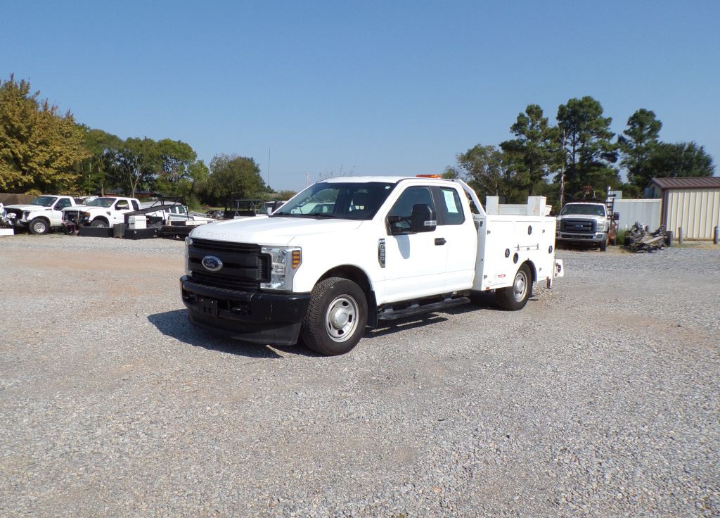 2019 Ford F-350 Image 1